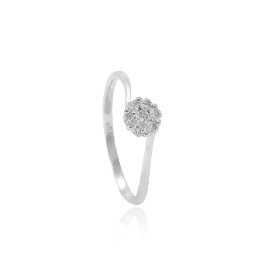 Anillo Halo con diamantes en forma de flor 