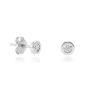 Pendientes de oro blanco de 18k con un diamante central