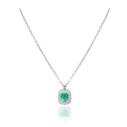 Collar realizado en oro blanco de 18 quilates con una esmeralda y diamantes. Joyería Pamplona