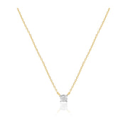 Collar realizado en oro amarillo de 18 quilates con un diamante. Joyería Pamplona